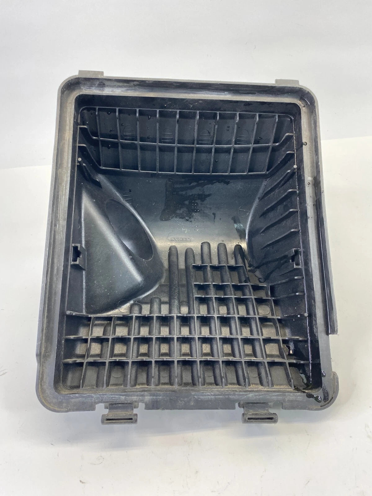 11-14 HYUNDAI SONATA 2.0L AT AIR INTAKE CLEANER BOX UPPER COVER TRIM 28111-3Q500