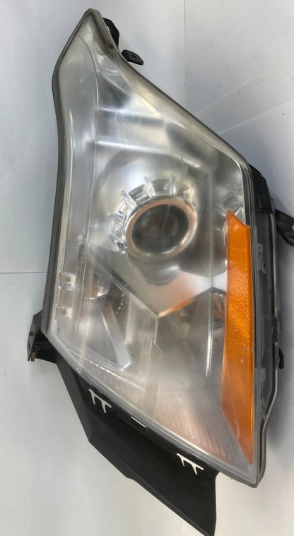 2010-2016 CADILLAC SRX RIGHT PASSENGER SIDE HEADLIGHT HEADLAMP HALOGEN OEM