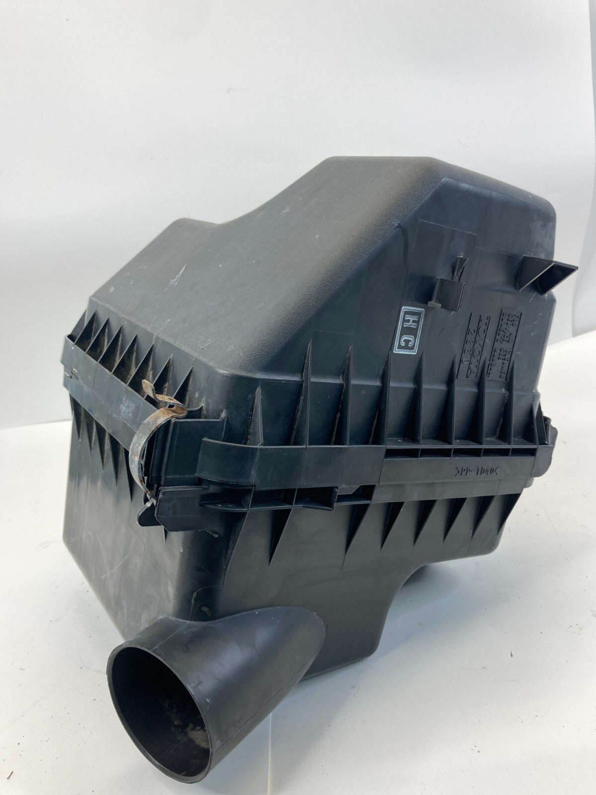 2006-2012 Toyota RAV4 2.4L L4 Air Intake Cleaner Box Assembly w/ Sensor OEM