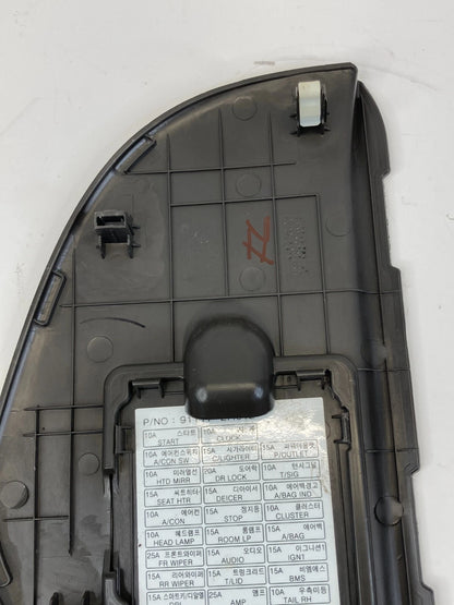 2007-2010 HYUNDAI ELANTRA FRONT LEFT DRIVER DASH END CAP COVER TRIM 84716-2H600