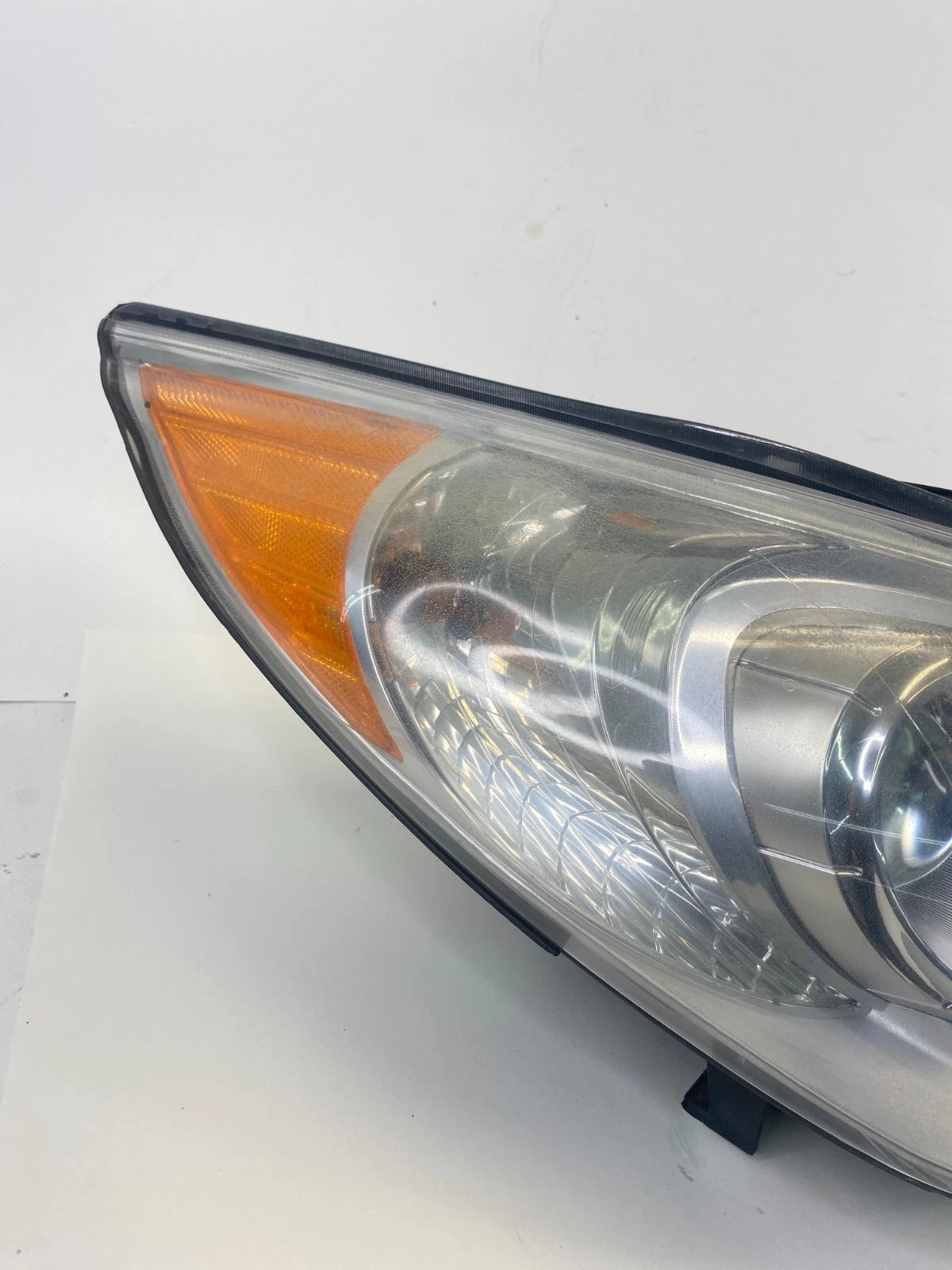 2011-2014 Hyundai Sonata Front Right Side Headlight Headlamp Halogen 92102-3Q