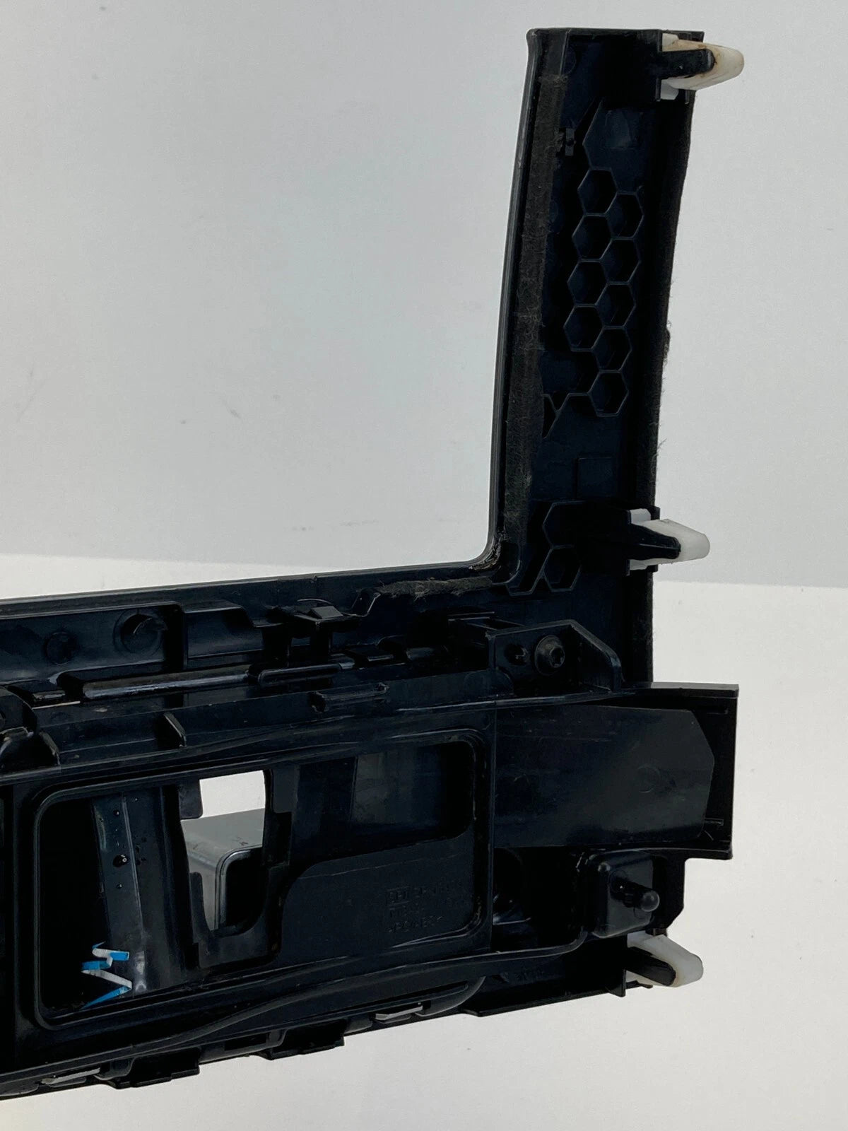 09-12 NISSAN MAXIMA FLOOR GEAR SHIFT SHIFTER SELECTOR PLATE BEZEL 969419N00A