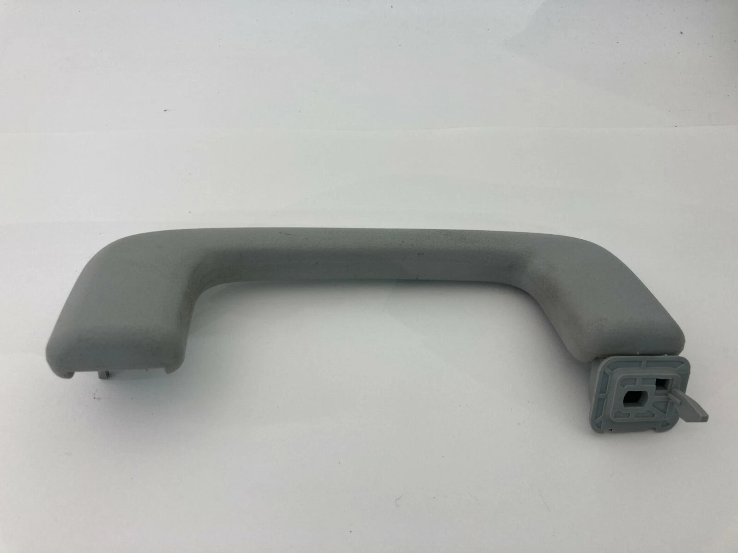 2007-2013 MITSUBISHI OUTLANDER INTERIOR CEILING GRAB HANDLE ASSY GRAY COLOR OEM