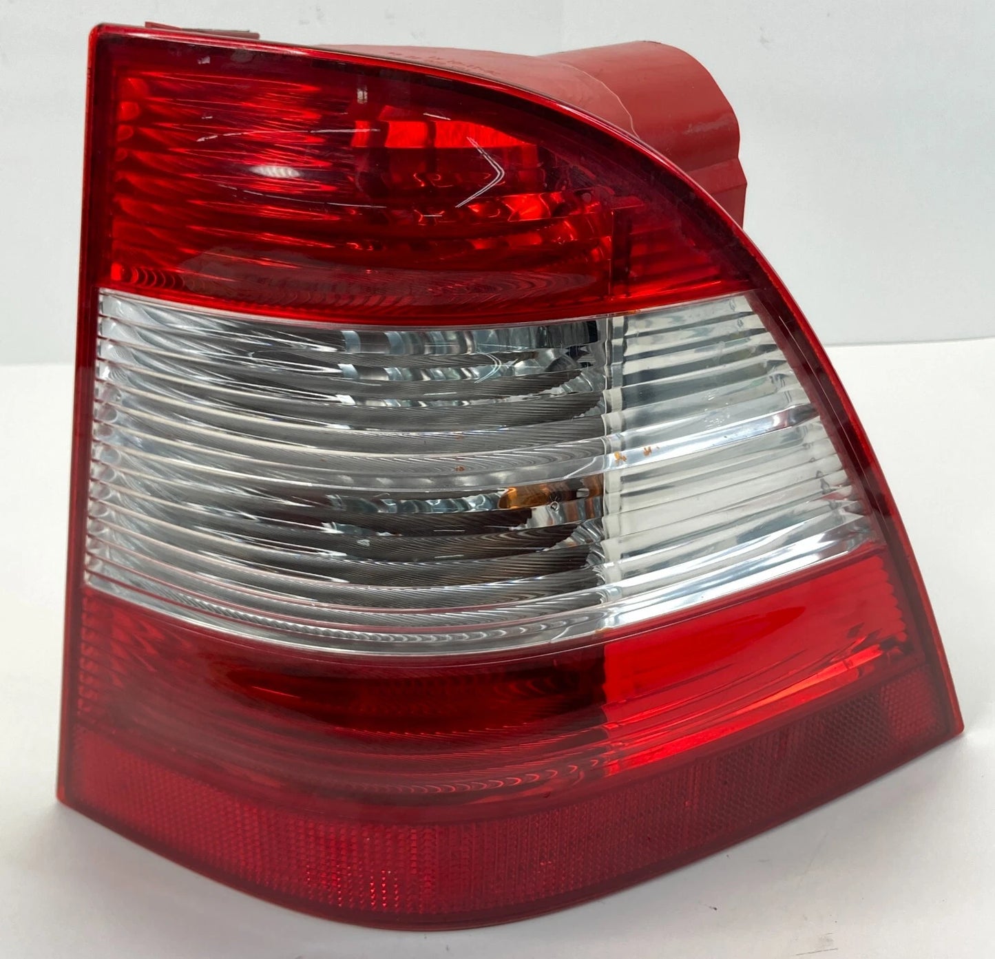 02 03 MERCEDES-BENZ ML320 RIGHT SIDE TAILLIGHT TAIL LIGHT LAMP A1638202564 OEM