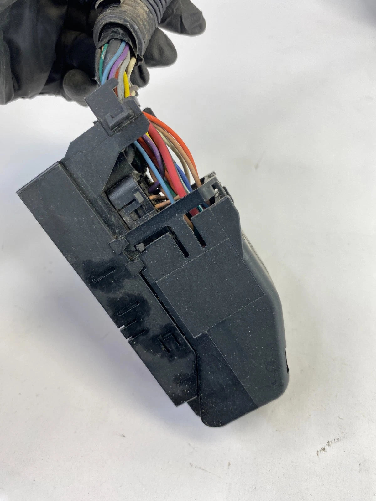10-17 GMC TERRAIN 2.4L FWD ABS BRAKE PUMP MODULE WIRE CONNECTOR PLUG 1355513 OEM