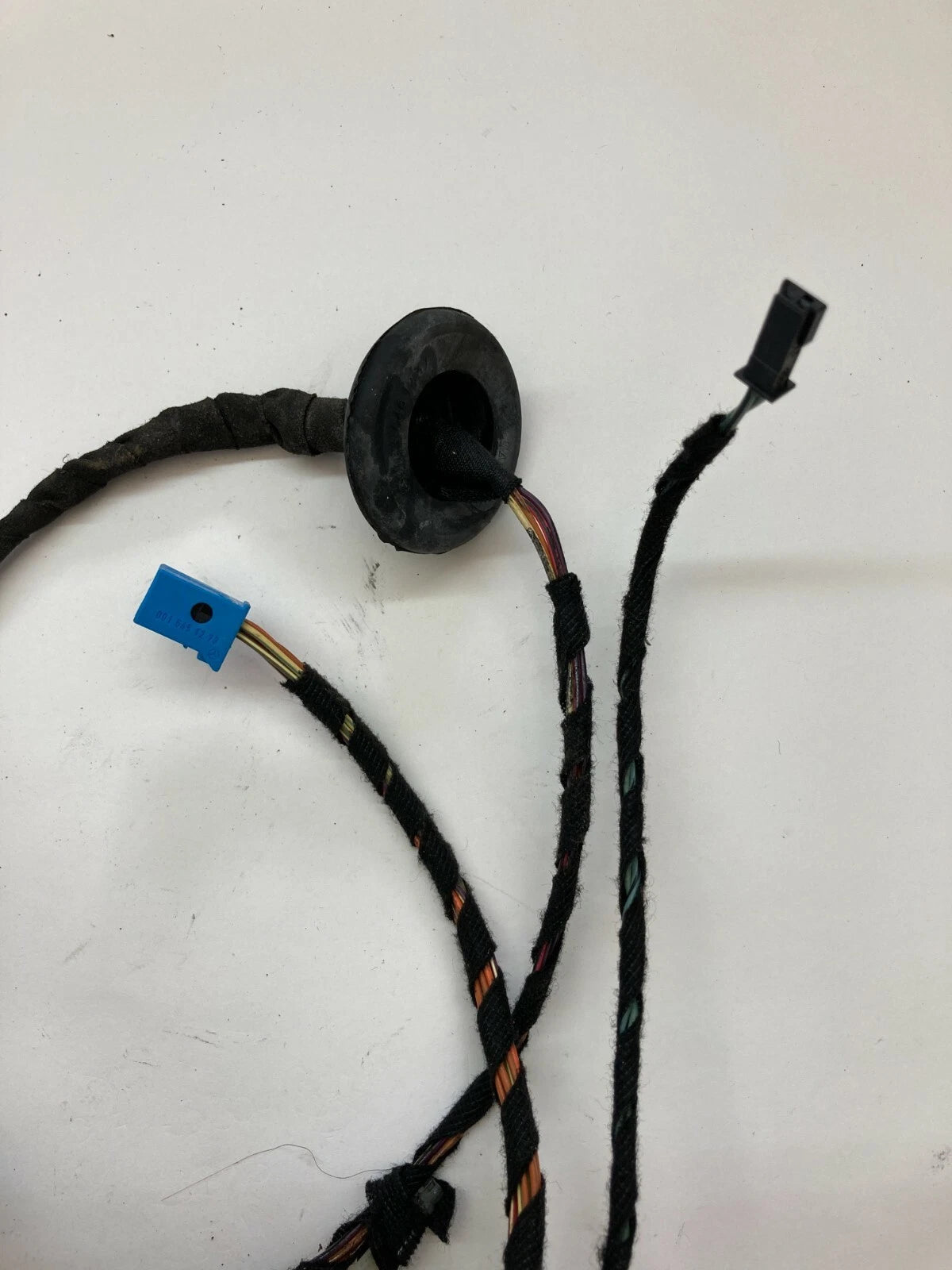 06-09 MERCEDES-BENZ R350 REAR LEFT SIDE DOOR PANEL WIRING HARNESS A2514403009