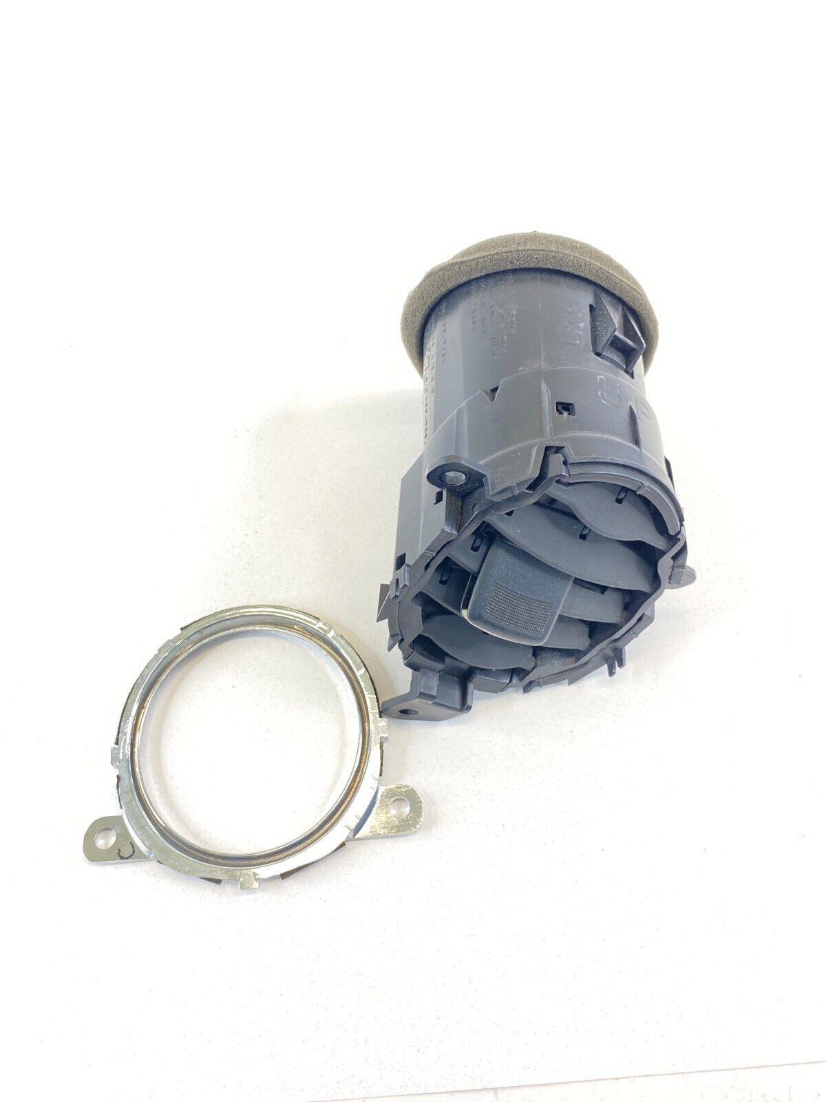 2007-2013 Nissan Altima Front Dash Center A/C Vent Register Grille Assembly OEM