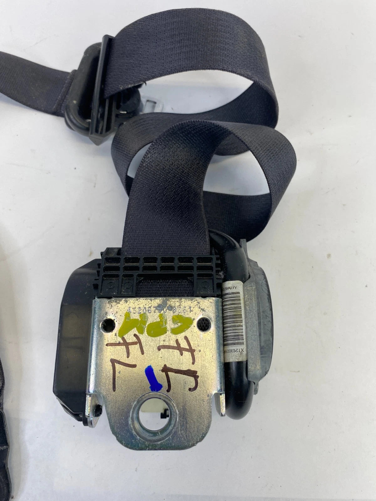 2009 2010 DODGE JOURNEY FRONT LEFT DRIVER SEAT BELT RETRACTOR 609067501D OEM