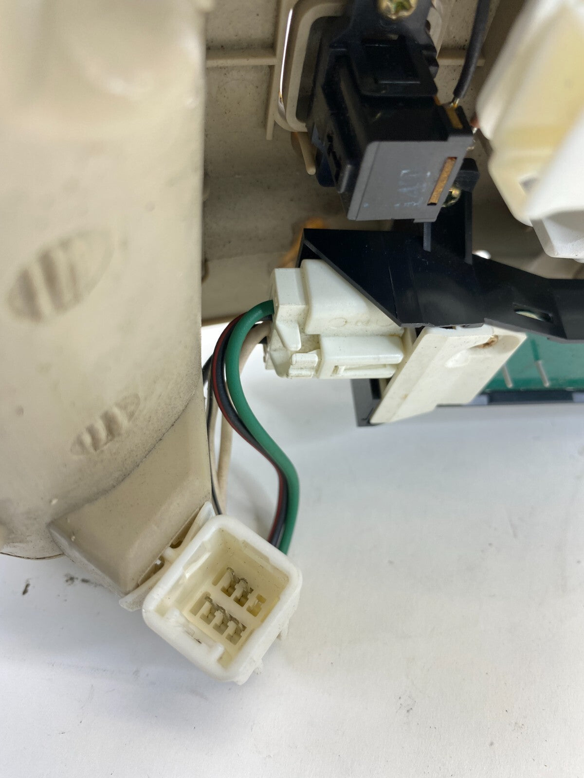 98-05 Lexus GS300 Roof Overhead Console Interior Dome Light Lamp OEM