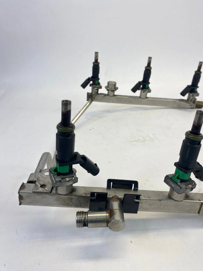 2010-2012 MERCEDES-BENZ GLK-350 FRONT ENGINE FUEL INJECTORS RAIL OEM A2720701395