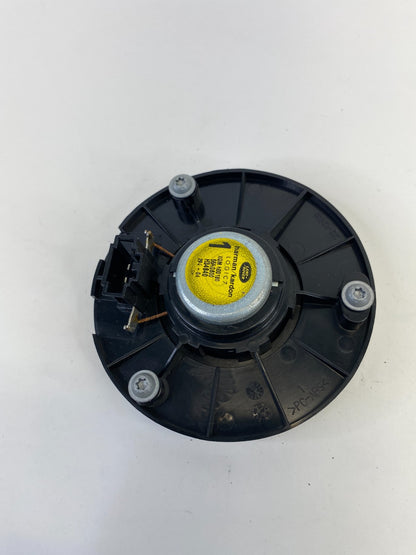 2005 2006 Range Rover Rear Right Side Door Audio Speaker Assy XQM500180 OEM