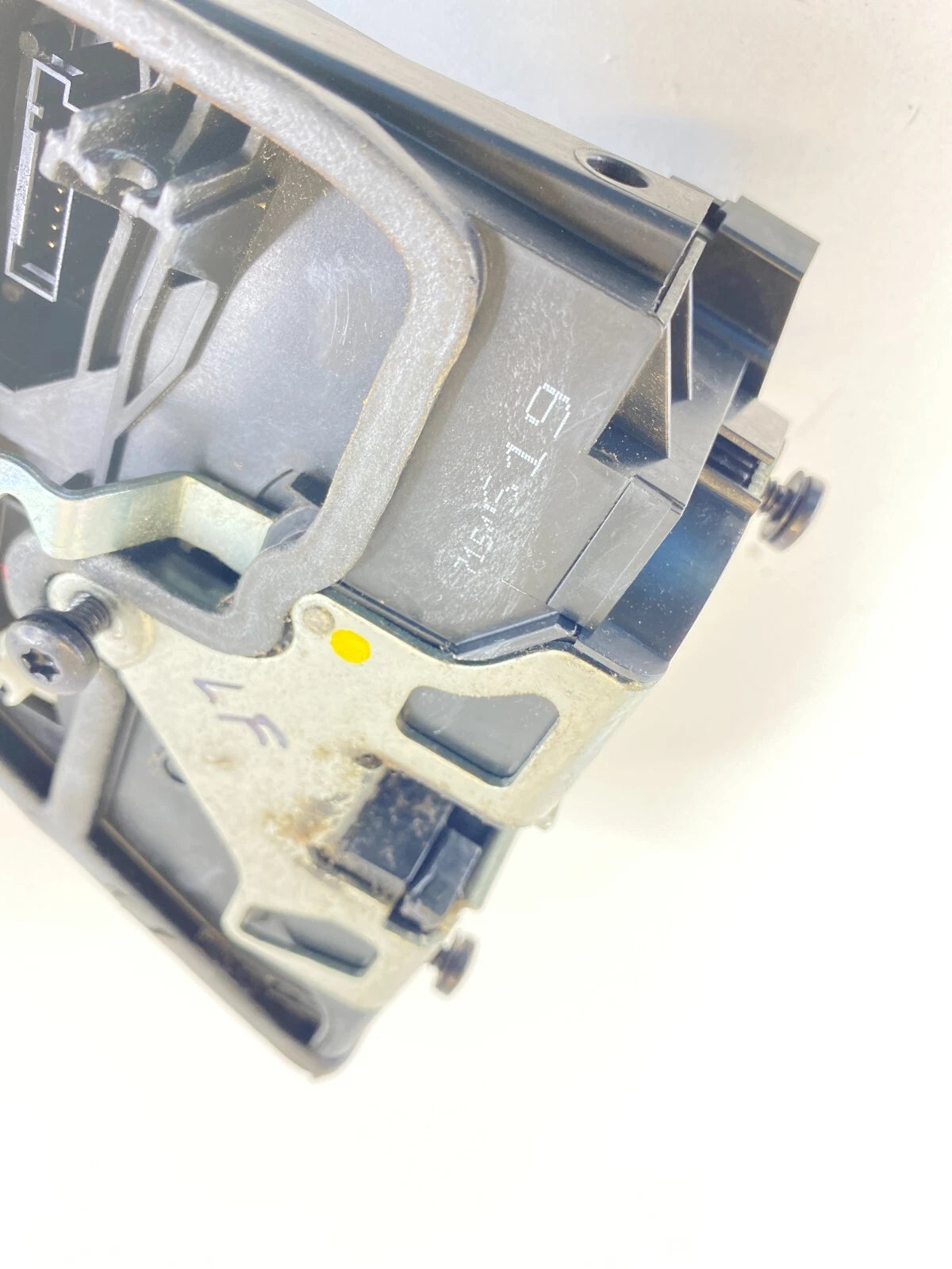 2004-2007 BMW 530I 525I FRONT LEFT DRIVER SIDE DOOR LOCK LATCH ACTUATOR 7154619