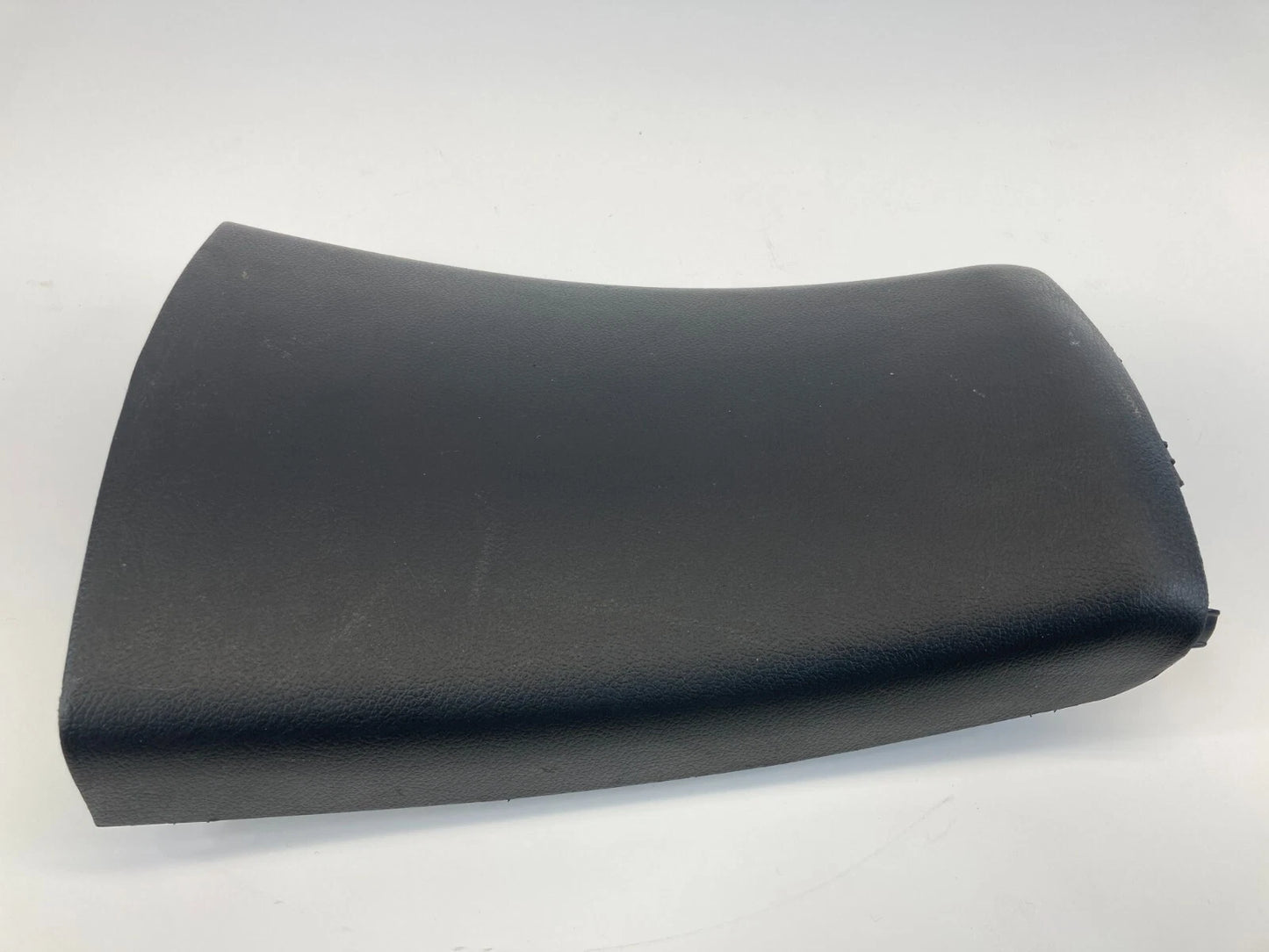 2010-2013 KIA FORTE SEDAN REAR CENTER CONSOLE TRIM COVER PANEL 84680-1M100 OEM