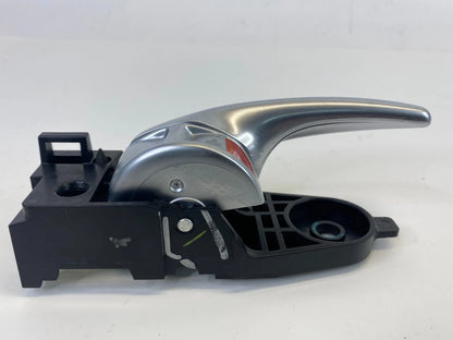 15-17 Chrysler 200 Front Right Passenger Side Interior Door Handle 3038087 OEM