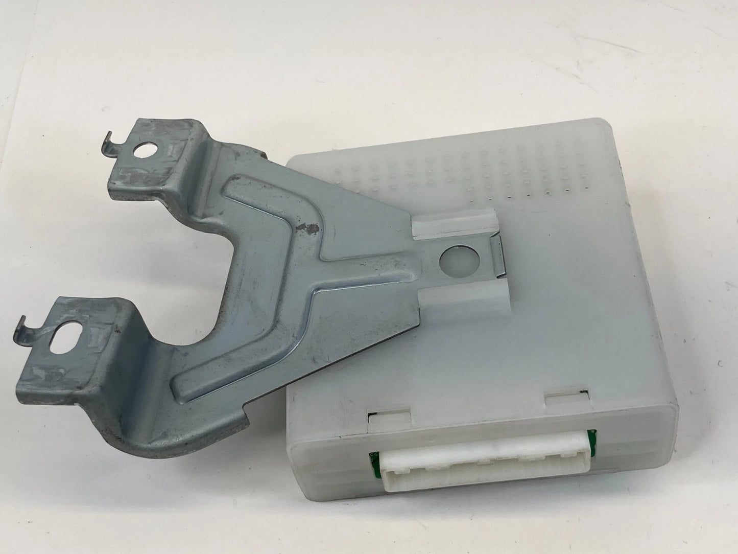 06 07 08 INFINITI M35 M45 HEADLIGHT HEAD LAMP CONTROL MODULE UNIT 253C0EH001 OEM