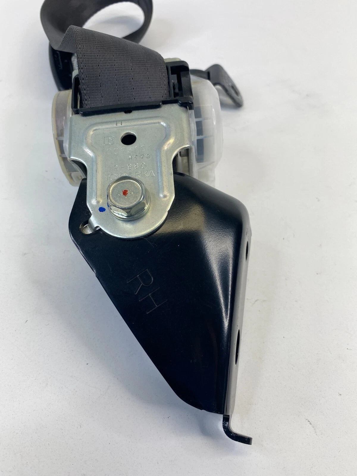 2010-2012 MITSUBISHI LANCER REAR RIGHT SEAT BELT SEATBELT RETRACTOR C085407 OEM