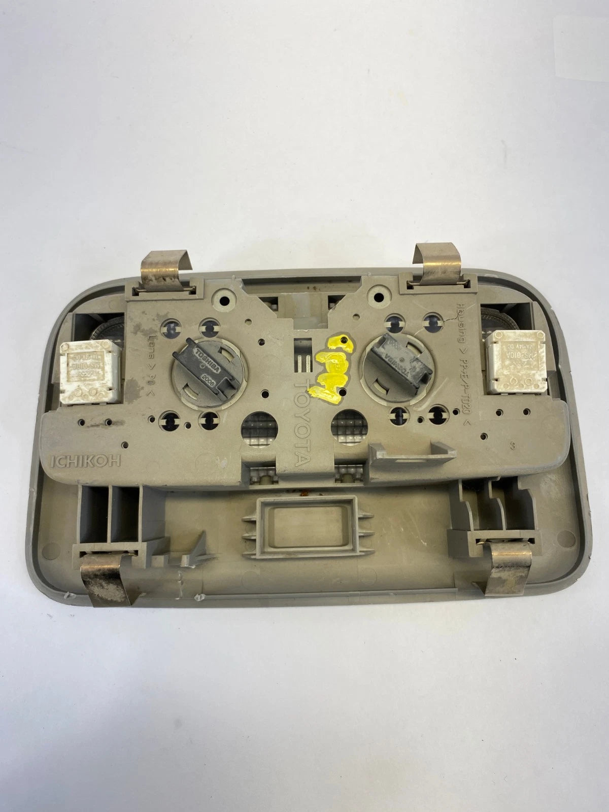 2006-2011 TOYOTA YARIS FRONT INTERIOR OVERHEAD DOME MAP LIGHT READING LIGHTS OEM