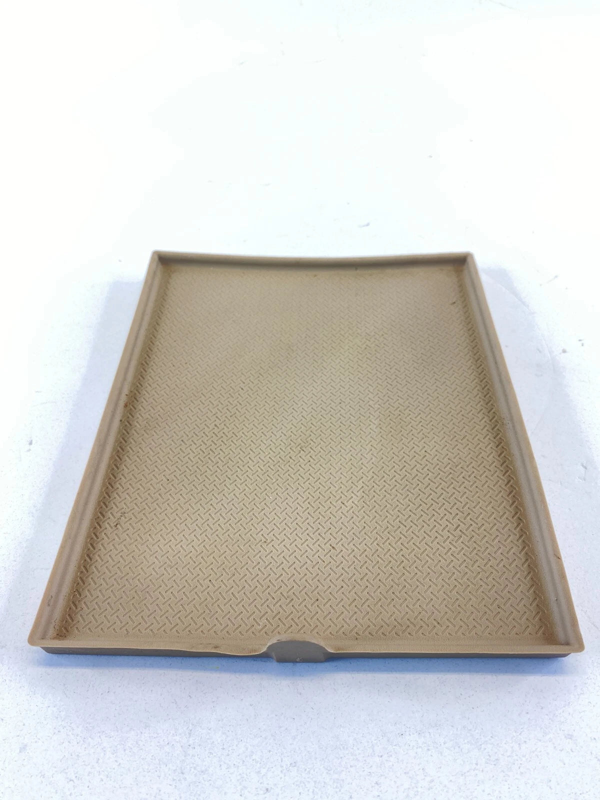 2010-2012 HYUNDAI SANTA FE CENTER CONSOLE ARMREST MAT TRAY 84696-2B002 OEM