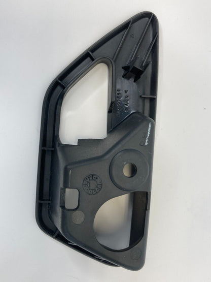 2009 2010 Dodge Journey Front Right Interior Door Handle Bezel 100000254 OEM