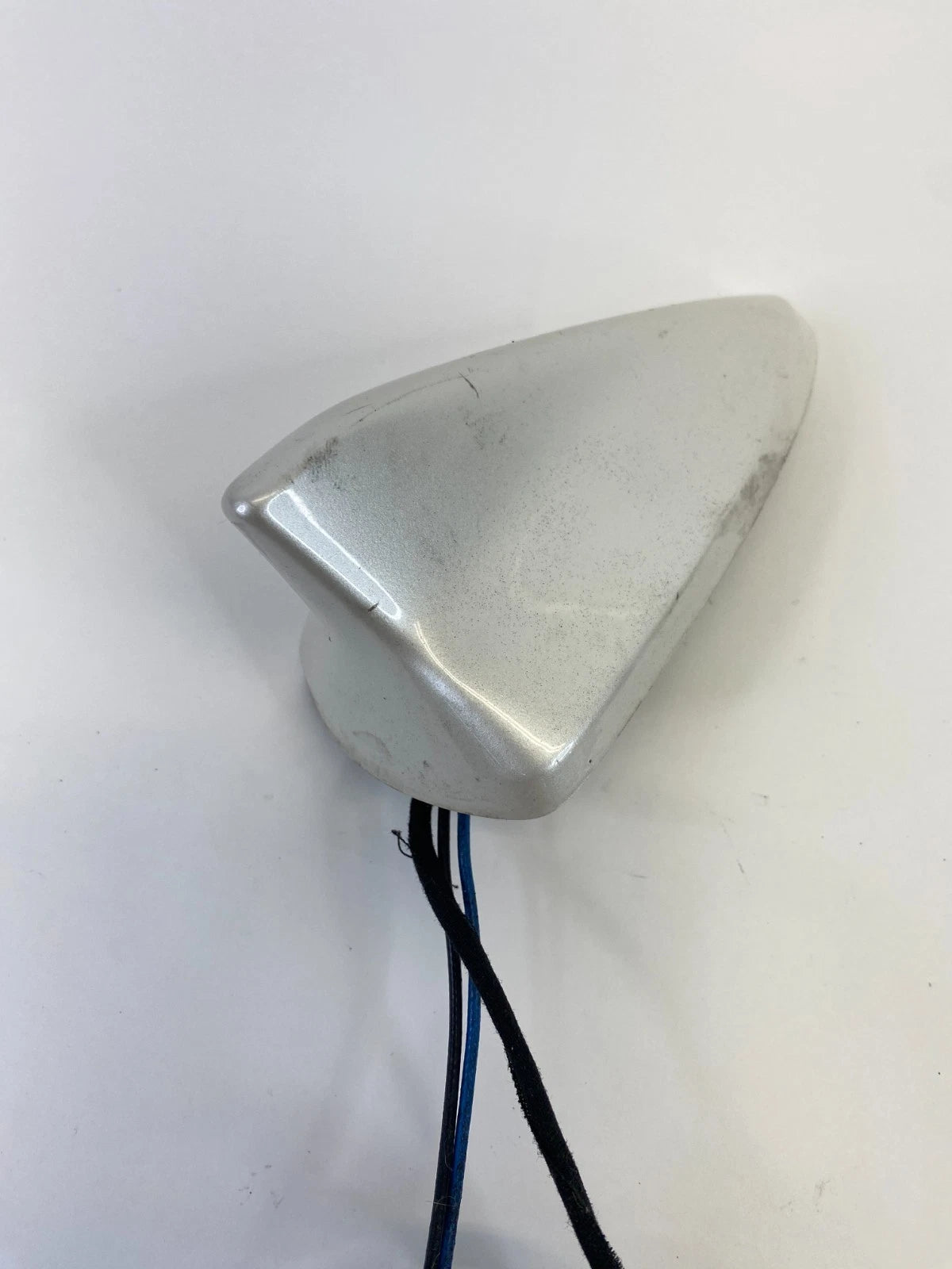 2009-2015 CADILLAC CTS ROOF MOUNT SHARK FIN RADIO ANTENNA 25931739 OEM