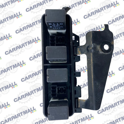 2000 2001 MAZDA MPV 2.5L ENGINE ROOM FUSE RELAY BOX UNIT WITH MOUNT BRACKET OEM