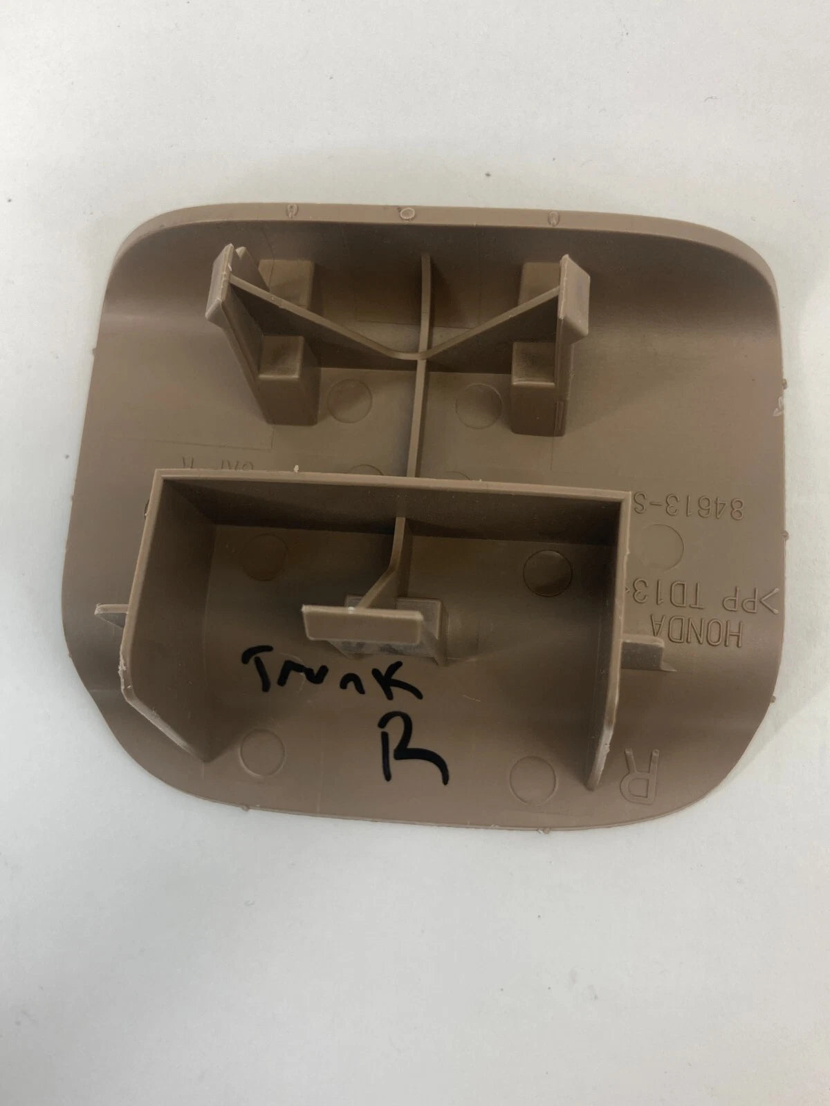 2002-2006 HONDA CR-V CRV REAR RIGHT SIDE TRUNK COVER CAP LID TRIM OEM