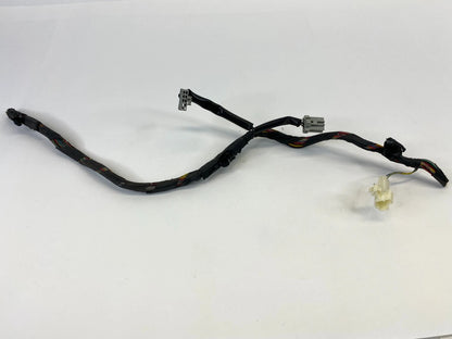 2008-2012 MITSUBISHI GALANT REAR LEFT TAILLIGHT TAILLAMP CONNECTOR WIRE HARNESS