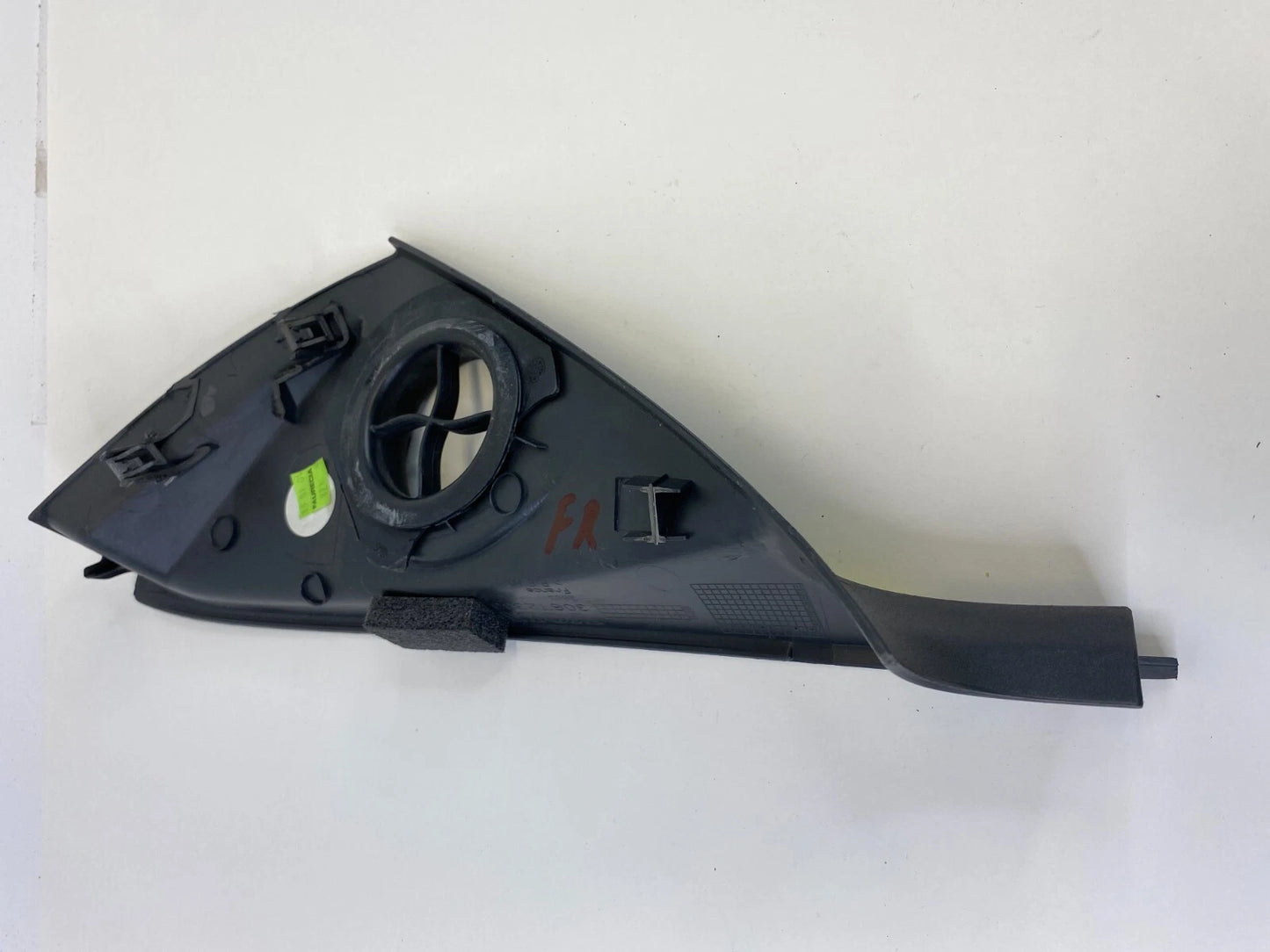 2004-2011 VOLVO S40 DASHBOARD SIDE END CAP PANEL PASSENGER OEM FACTORY 30672383