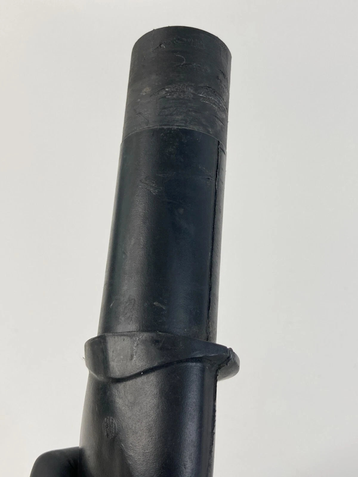 2009-2016 AUDI A4 QUATTRO WASHER RESERVOIR TANK BOTTLE NECK TUBE 8T1-955-463B