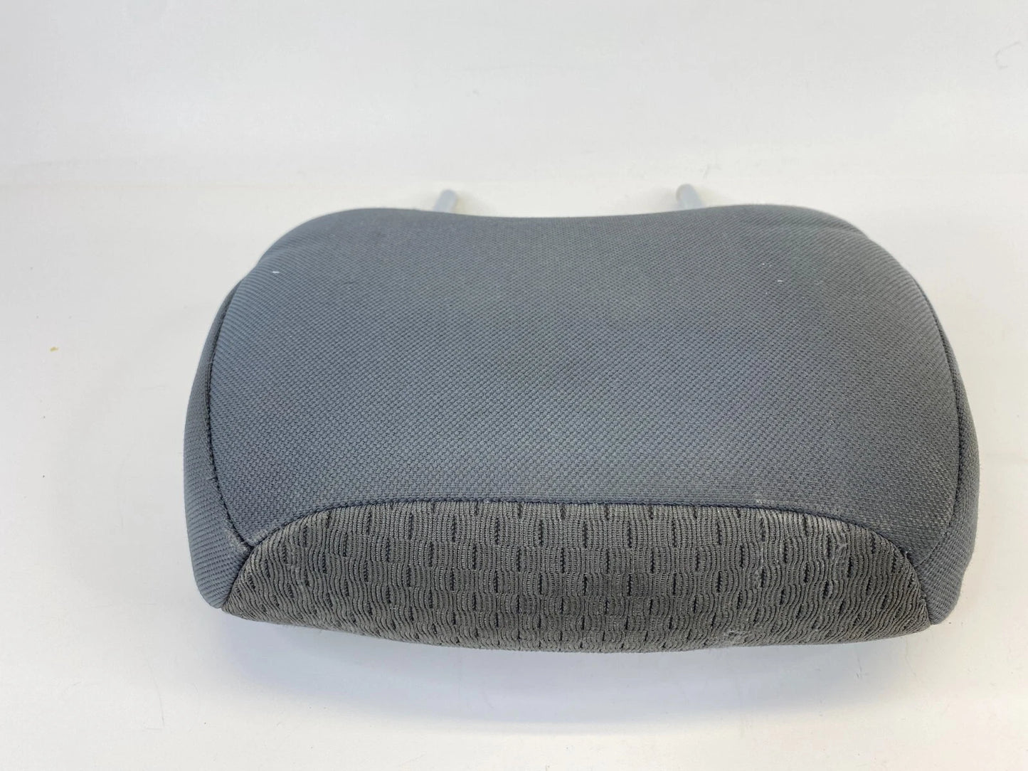 2002 2003 2004 NISSAN XTERRA RIGHT PASSENGER SIDE SEAT HEADREST HEAD REST OEM