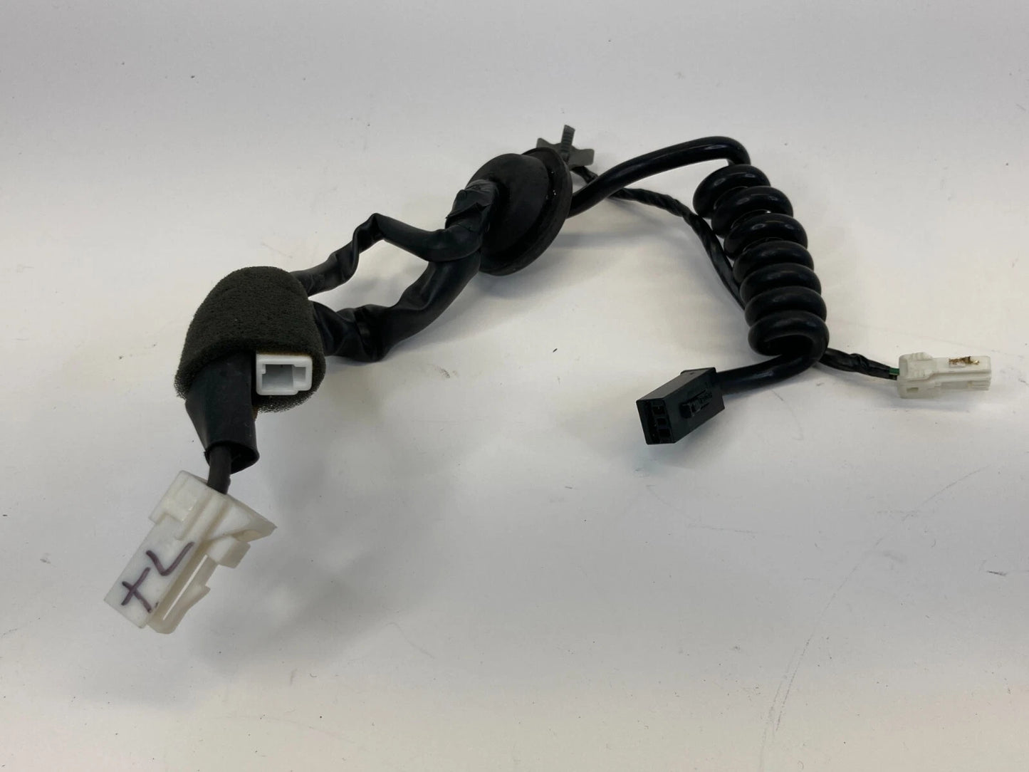 2001-2004 NISSAN PATHFINDER THIRD BRAKE LIGHT LAMP WIRE WIRING HARNESS 7035-2105