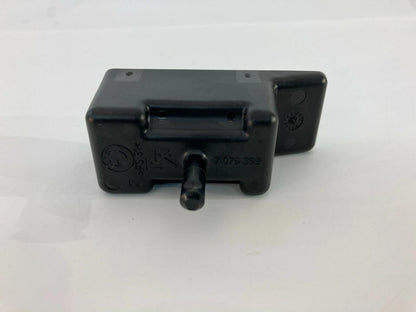2004 2005 BMW 545i 2004-2007 525i REAR LEFT DOOR PANEL ASHTRAY INSERT 7079389