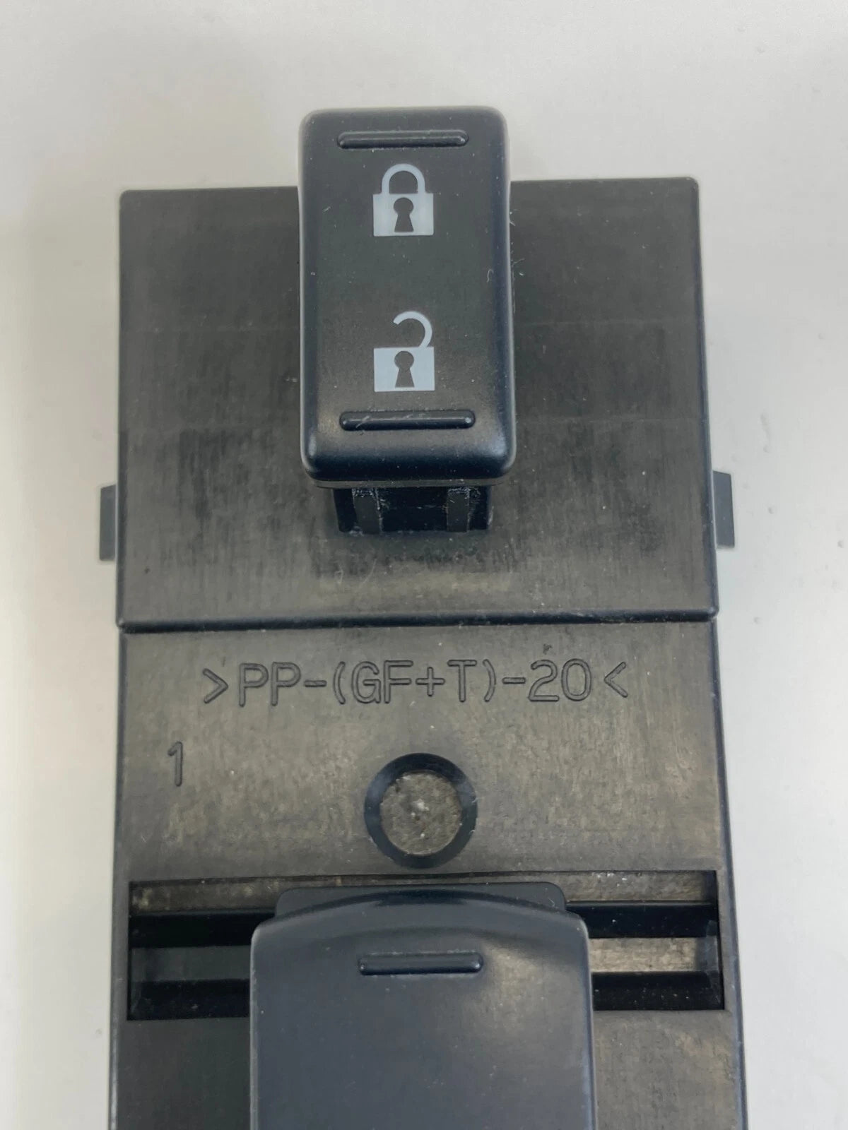 2014 2015 NISSAN ROGUE SELECT FRONT RIGHT SIDE DOOR POWER WINDOW SWITCH OEM