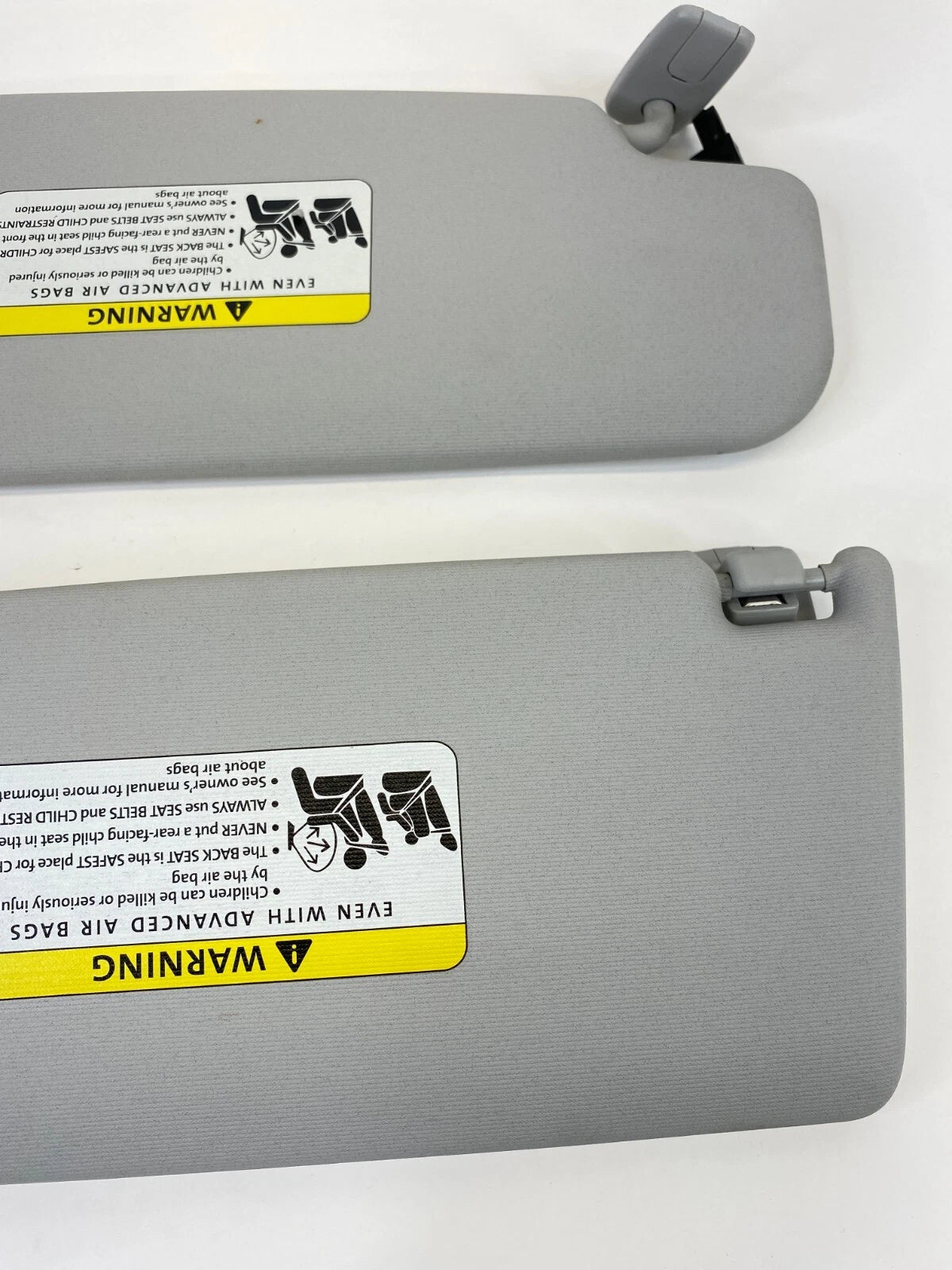 05-10 VOLKSWAGEN JETTA INTERIOR SUN VISORS DRIVER PASSENGER SIDE LH RH SET OEM