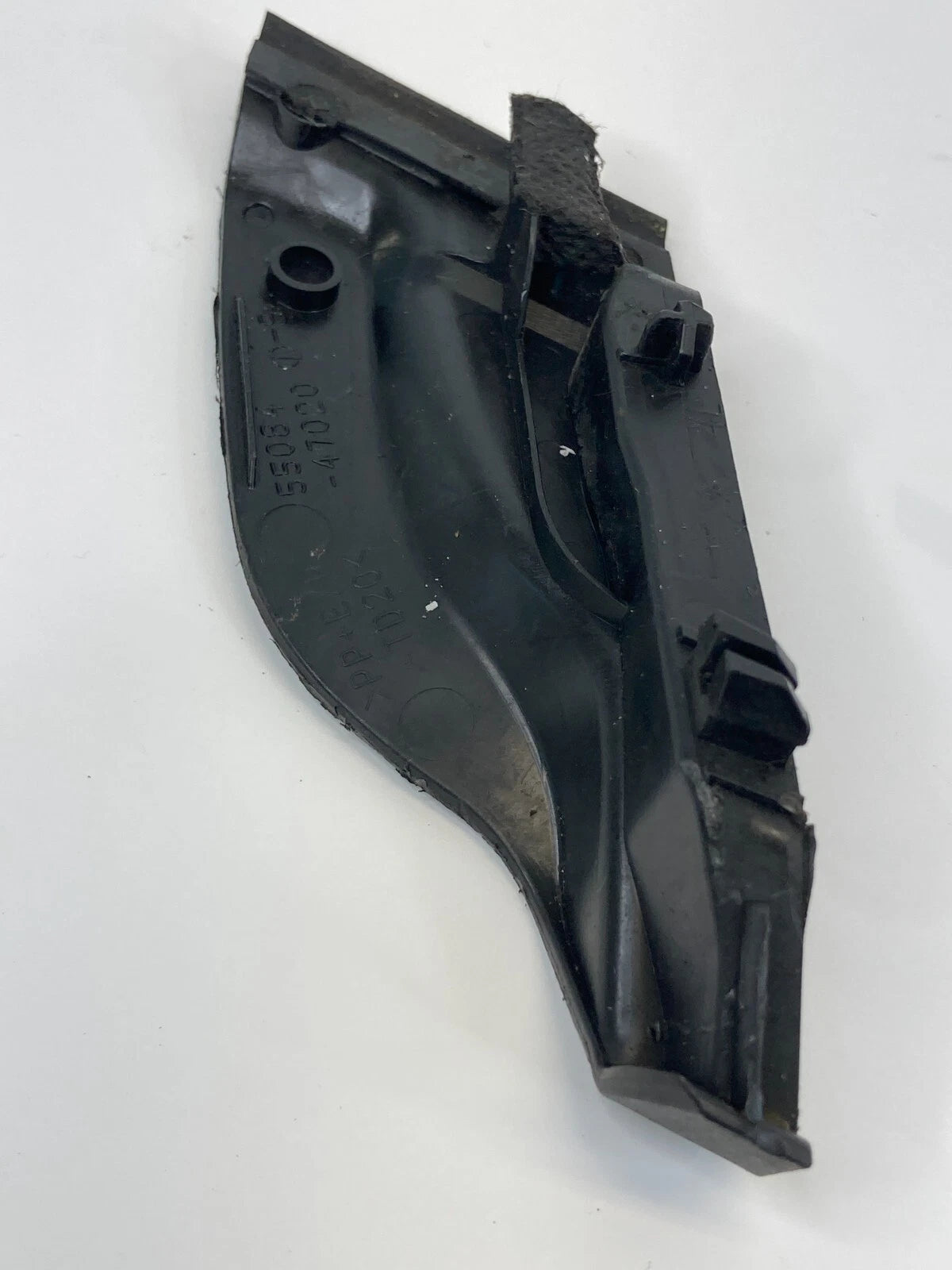 2010-2015 TOYOTA PRIUS FRONT LEFT UPPER FENDER COWL VENT COVER 55084-47020 OEM