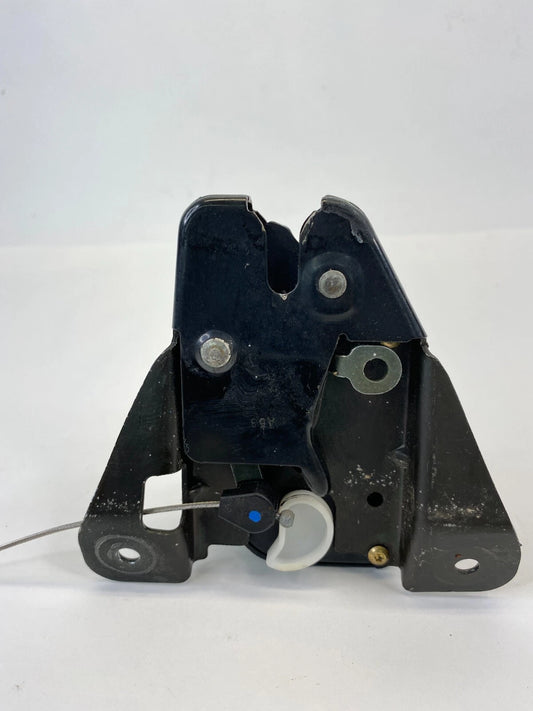 2005 2006 2007 CHRYSLER 300 SEDAN REAR TRUNK LOCK LATCH ACTUATOR RELEASE OEM