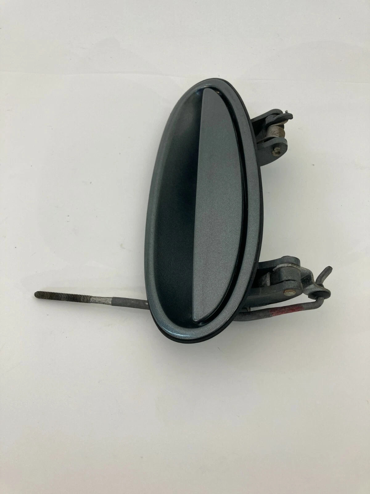 2000-2005 CHEVROLET IMPALA REAR LEFT DRIVER SIDE EXTERIOR DOOR HANDLE 10439378