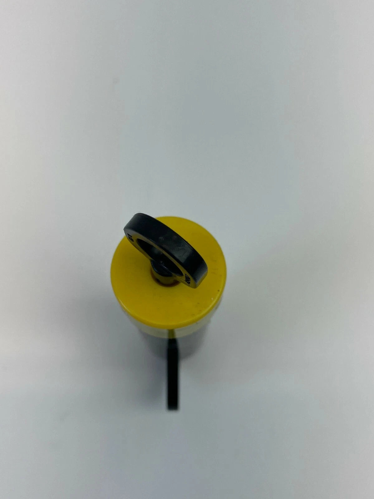 2006 KIA OPTIMA EX SEDAN 2.4L L4 GLOVE BOX STRUT SHOCK ABSORBER DAMPER OEM