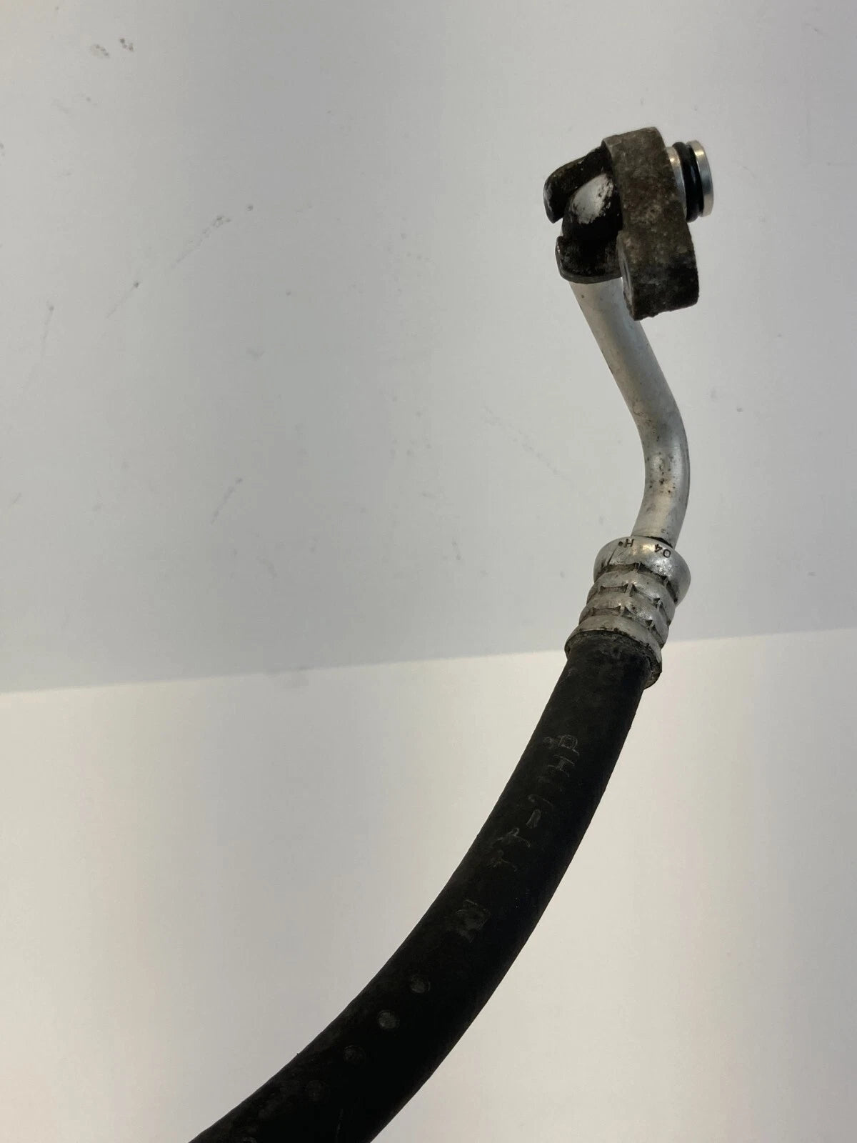 04-09 TOYOTA PRIUS 1.5L L4 HVAC A/C AIR CONDENSER DISCHARGE PIPE TUBE LINE OEM