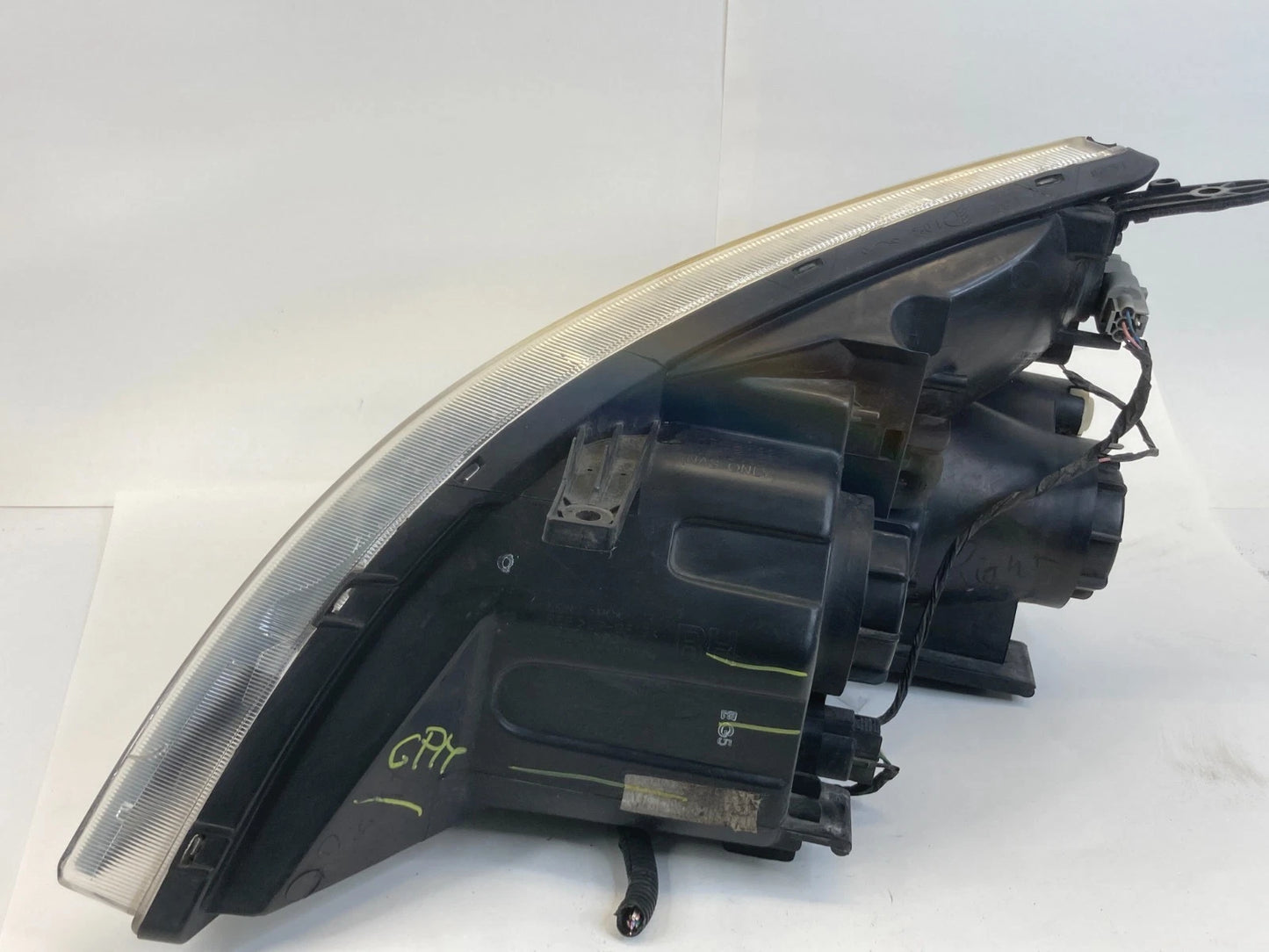 2007-2012 KIA SEDONA RH PASSENGER SIDE HEADLIGHT LAMP ASSEMBLY OEM 92102-4D013