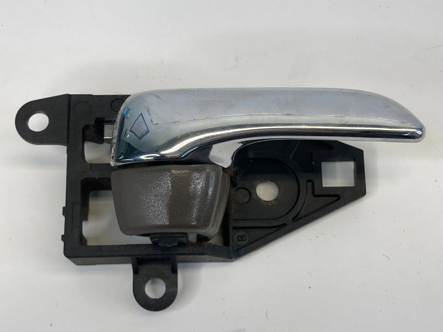 1998-2005 LEXUS GS300 FRONT RIGHT SIDE INTERIOR INNER DOOR HANDLE OEM