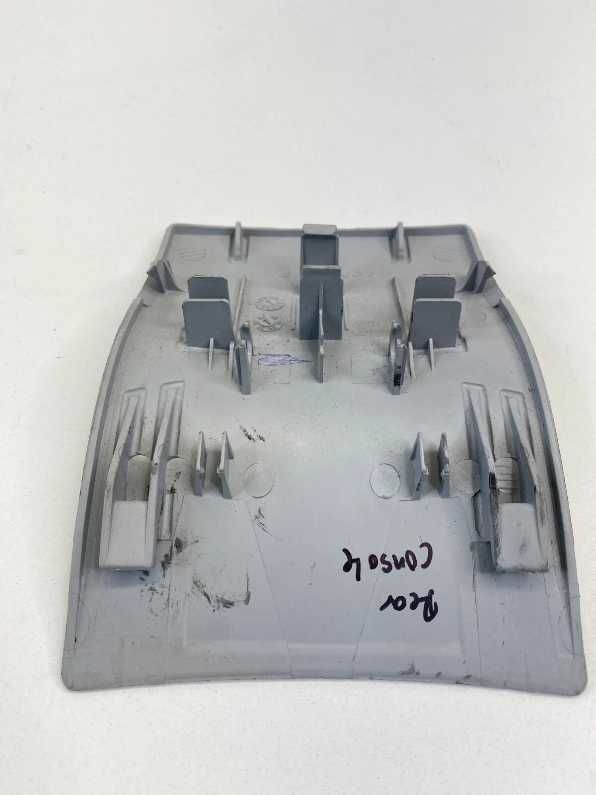 2000-2002 MERCEDES-BENZ S500 REAR LOWER CENTER CONSOLE COVER BEZEL TRIM 598039