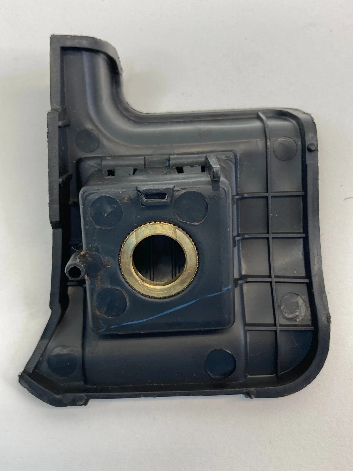 2010-2017 CHEVY EQUINOX JET BLACK DRIVER SIDE FRONT FLOOR CONSOLE BOLT 25971681