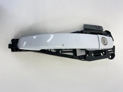 12-16 CHEVROLET SONIC FRONT LEFT DRIVER SIDE EXTERIOR DOOR HANDLE 9400-2321 OEM