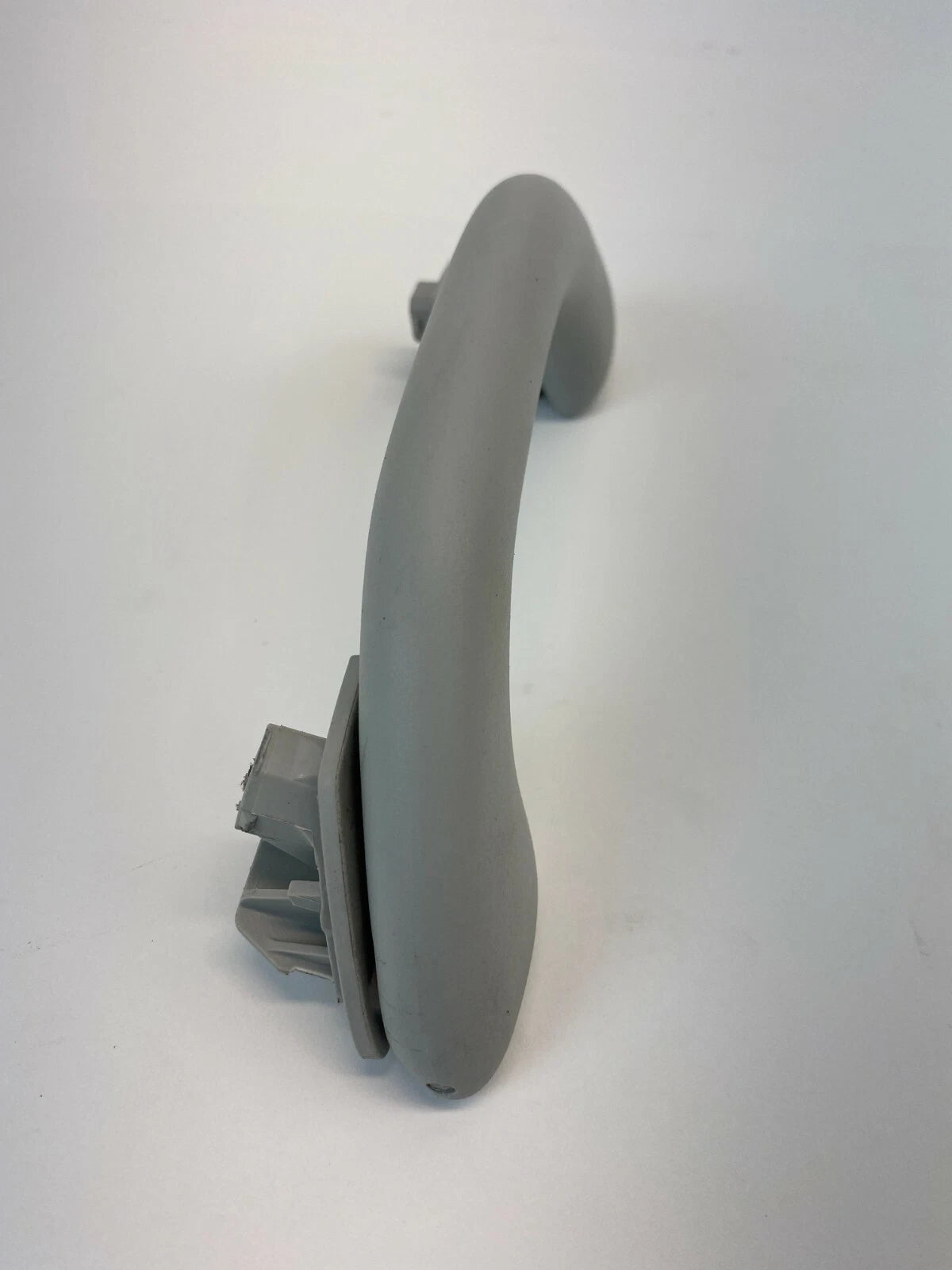 05-07 VOLKSWAGEN JETTA SEDAN FRONT LEFT ROOF INNER GRAB GRIP HANDLE 1K0857607H