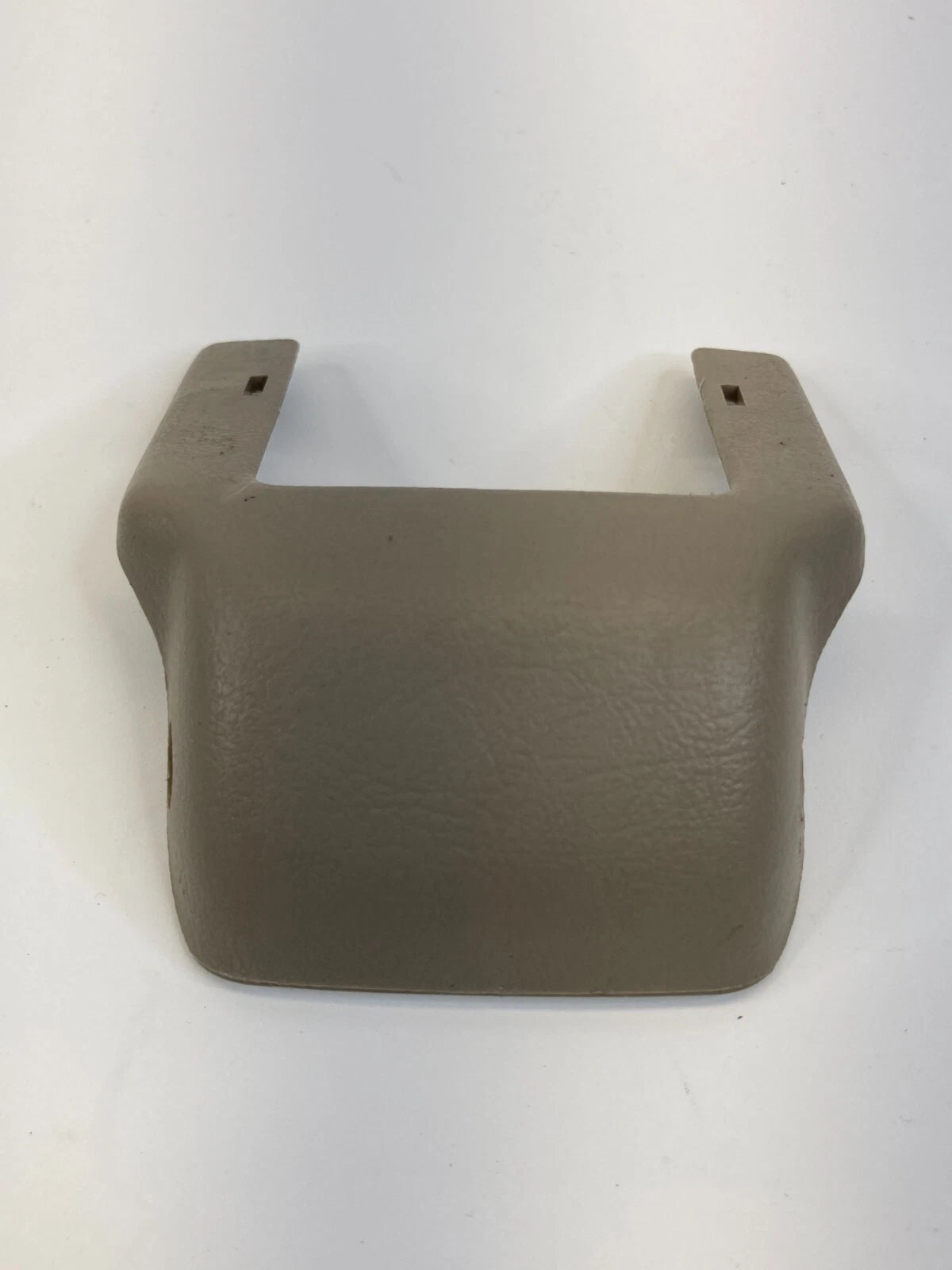 1999-2002 ACURA RL FRONT RIGHT SEAT FOOT TRACK RAIL CAP COVER 81195-SW5-0000 OEM