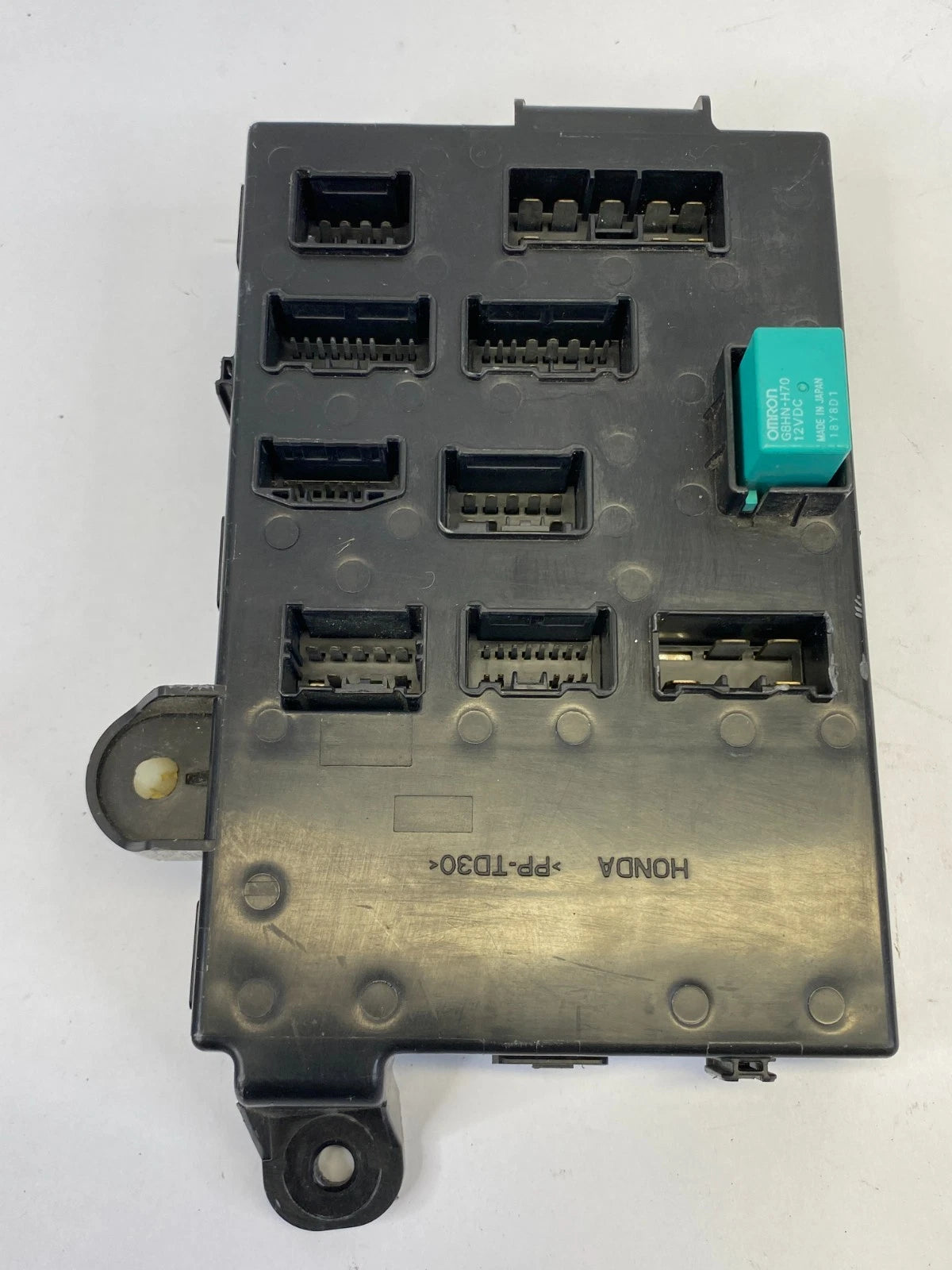 2005-2010 HONDA ODYSSEY 3.5L FUSE BOX RELAY BOX BODY CONTROL MODULE 3822ASHJA001