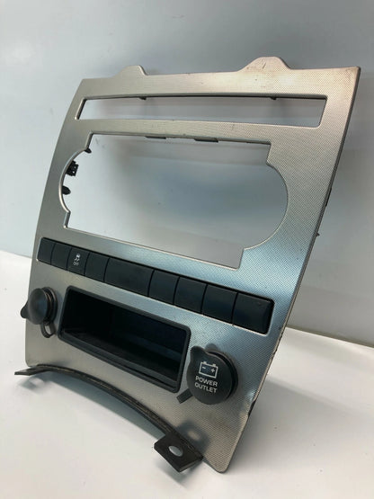 05 06 07 JEEP GRAND CHEROKEE CLIMATE CONTROL DASH BEZEL TRIM PANEL 56050153AF