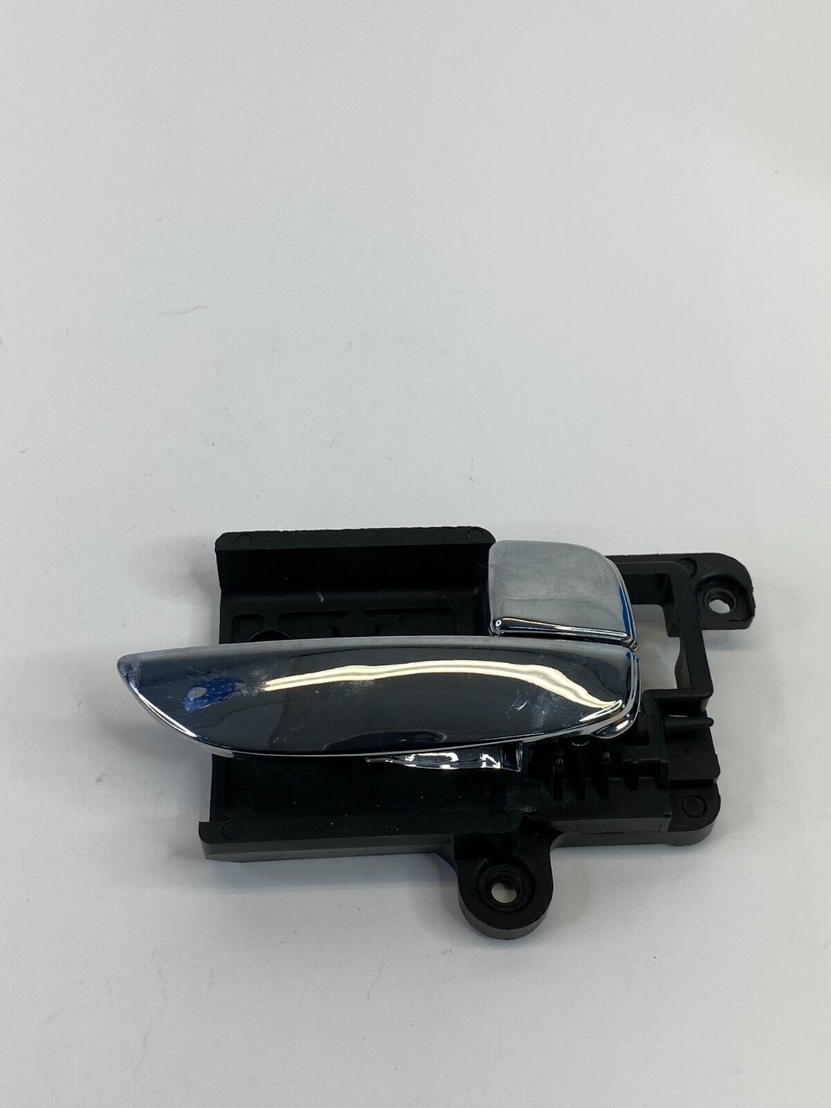 2010 Hyundai Elantra Front Right Side Interior Door Handle 82623-HD000 OEM