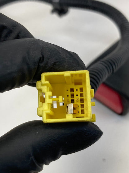 12-17 Hyundai Accent Hatchback Front Right Passenger Side Seat Belt Buckle OEM